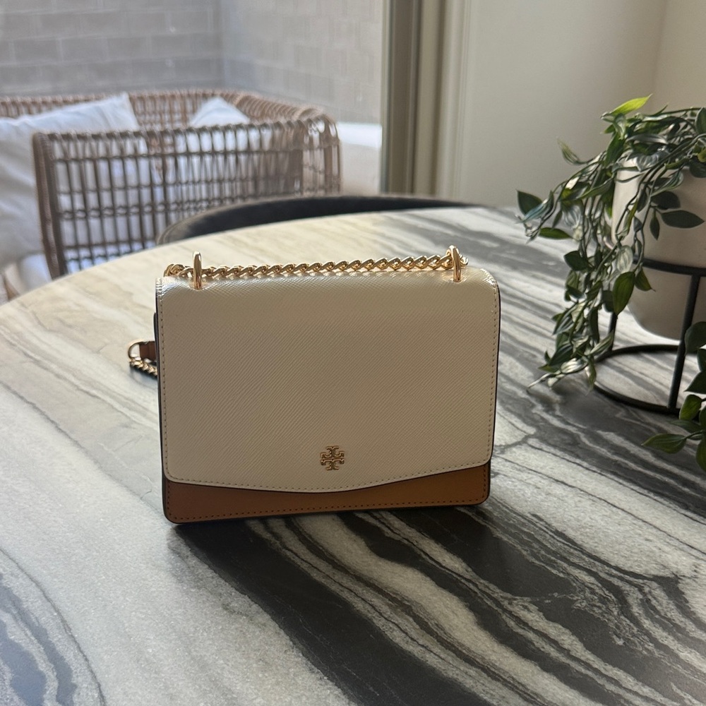 Tory Burch Elegant Women's Purse NWT